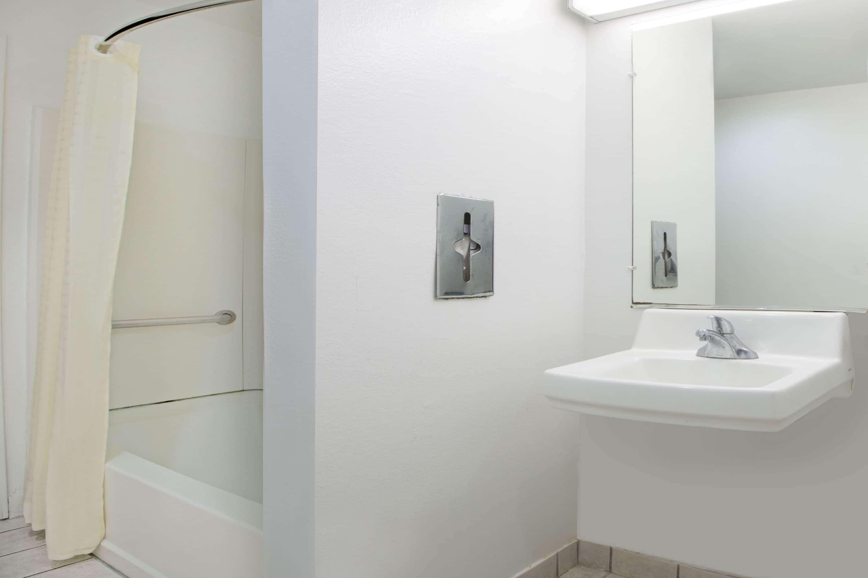 Microtel Inn & Suites By Wyndham Garland/Dallas Exteriör bild