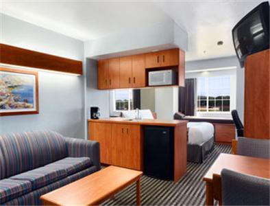 Microtel Inn & Suites By Wyndham Garland/Dallas Rum bild