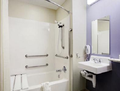 Microtel Inn & Suites By Wyndham Garland/Dallas Rum bild